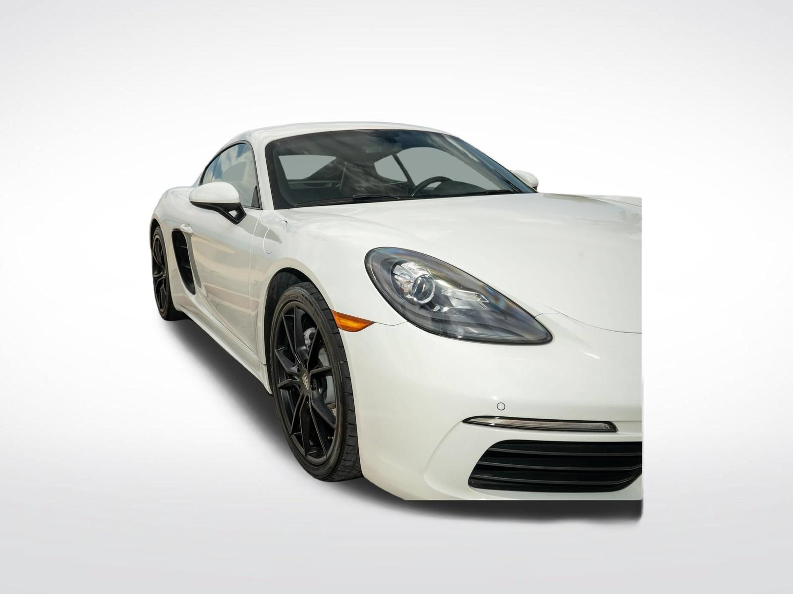 Used 2018 Porsche 718 Cayman RWD image 8