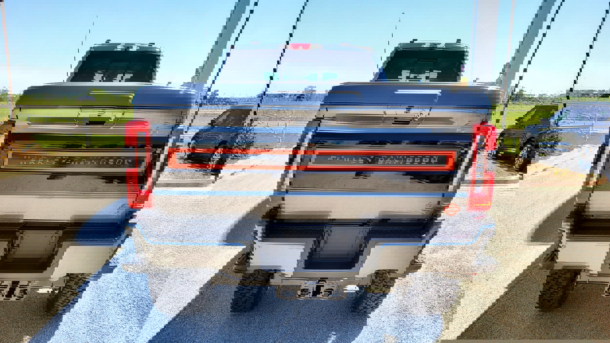 Used 2024 Ford F250 Lariat w/ Lariat Ultimate Package image 7