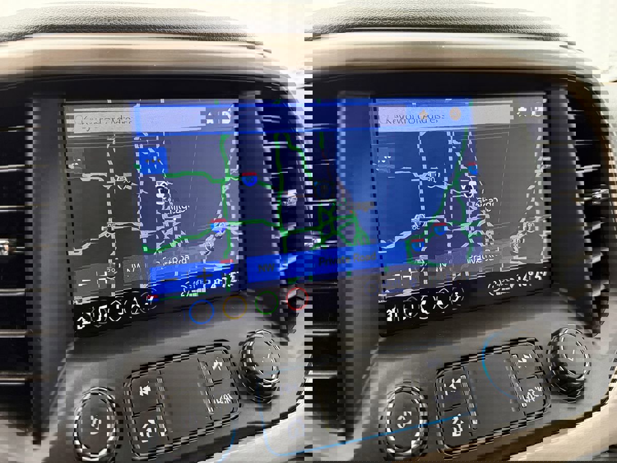 Used 2021 GMC Acadia Denali w/ Denali Technology Package image 22