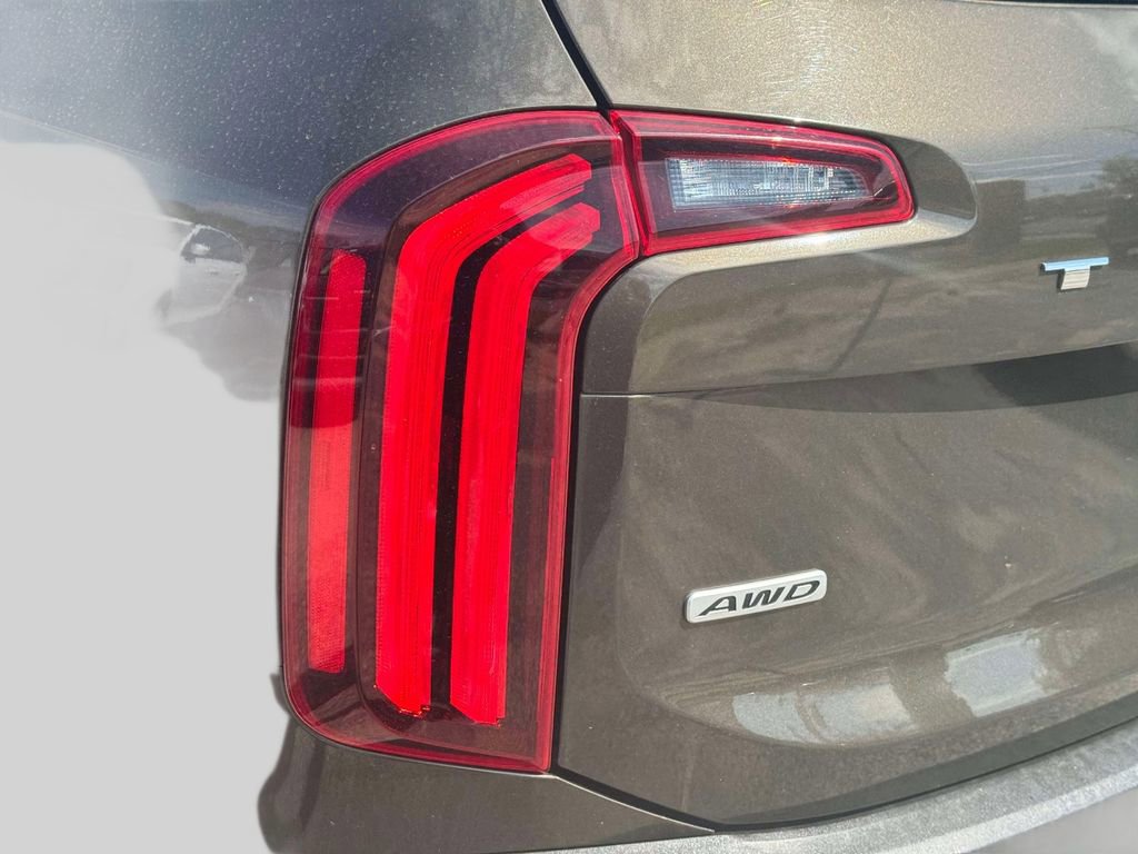 Used 2020 Kia Telluride EX w/ EX Premium Package AWD/4WD image 9