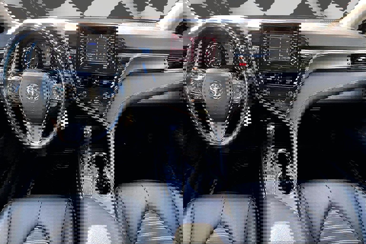 Used 2023 Toyota Camry SE image 15