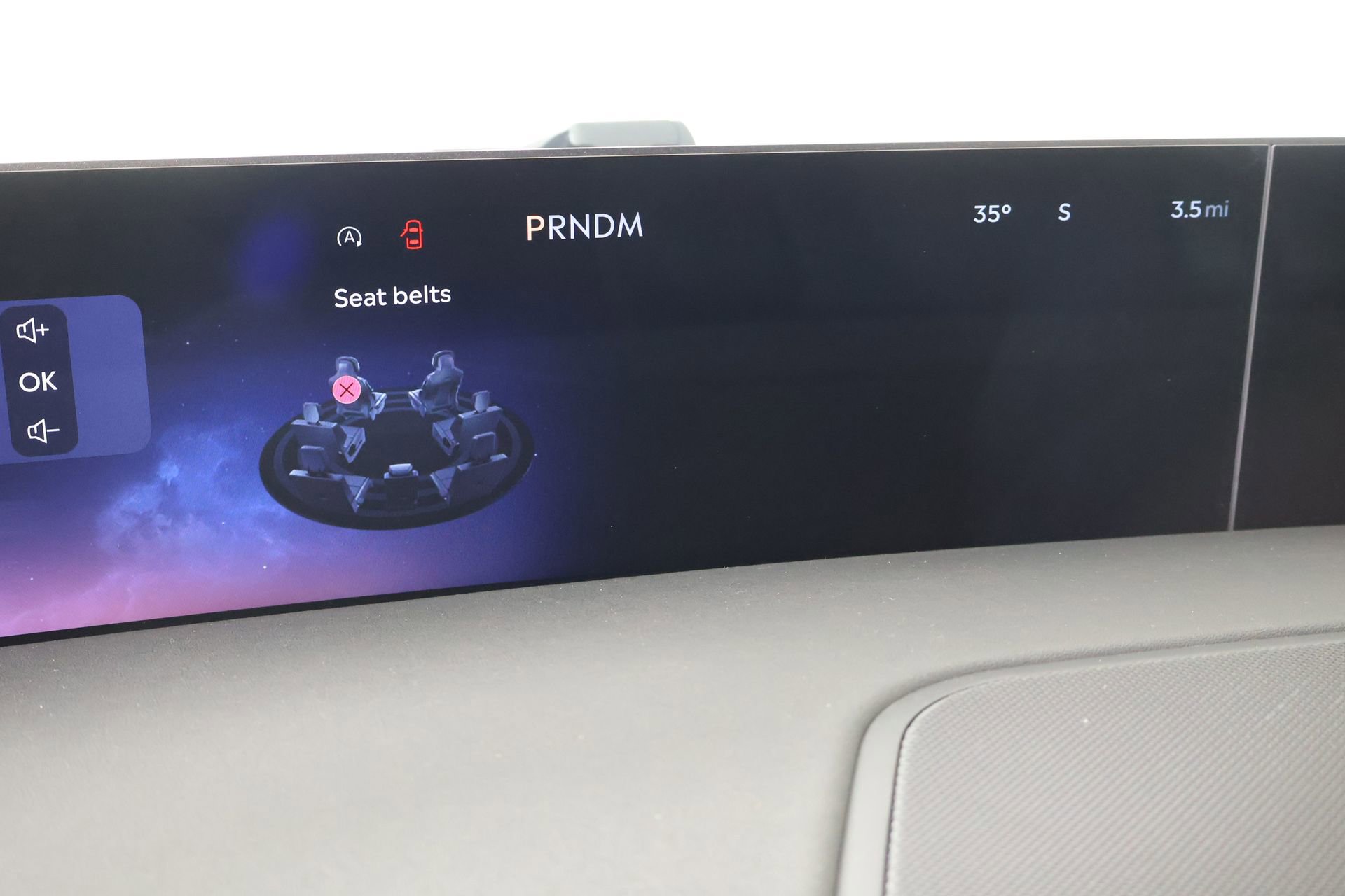 New 2026 Lincoln Navigator Reserve w/ Jet Appearance Package image 4