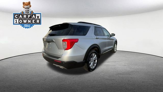 Used 2023 Ford Explorer XLT w/ Equipment Group 202A image 9