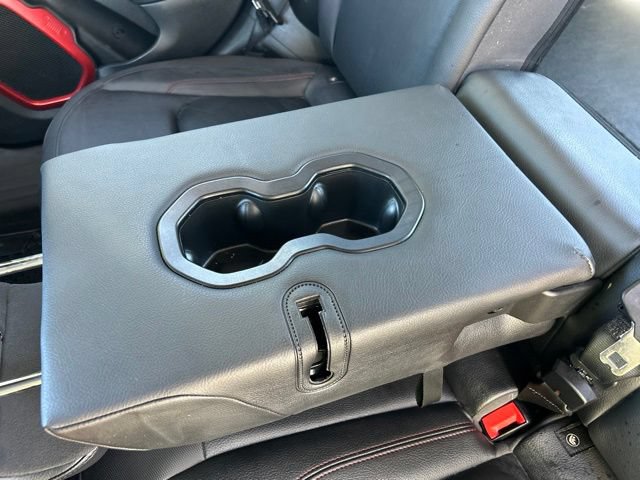 Used 2017 Jeep Renegade Trailhawk w/ Premium Trailhawk Package AWD/4WD image 38