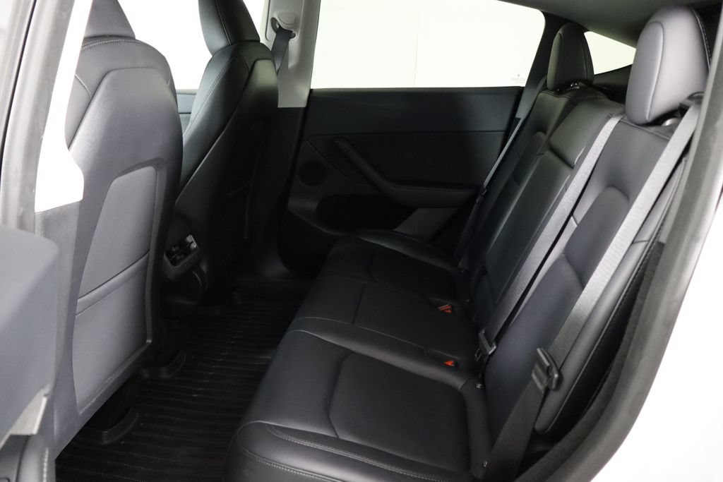 Used 2023 Tesla Model Y Long Range AWD/4WD image 14