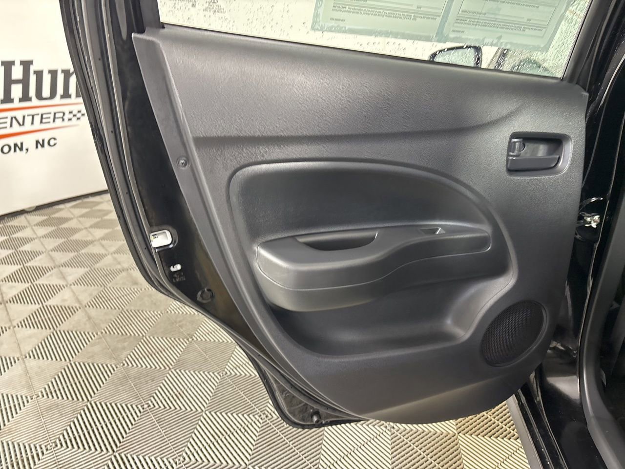 Used 2024 Mitsubishi Mirage ES image 19