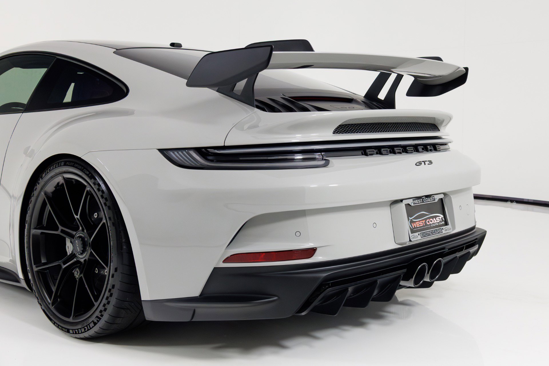 Used 2022 Porsche 911 GT3 RWD image 64