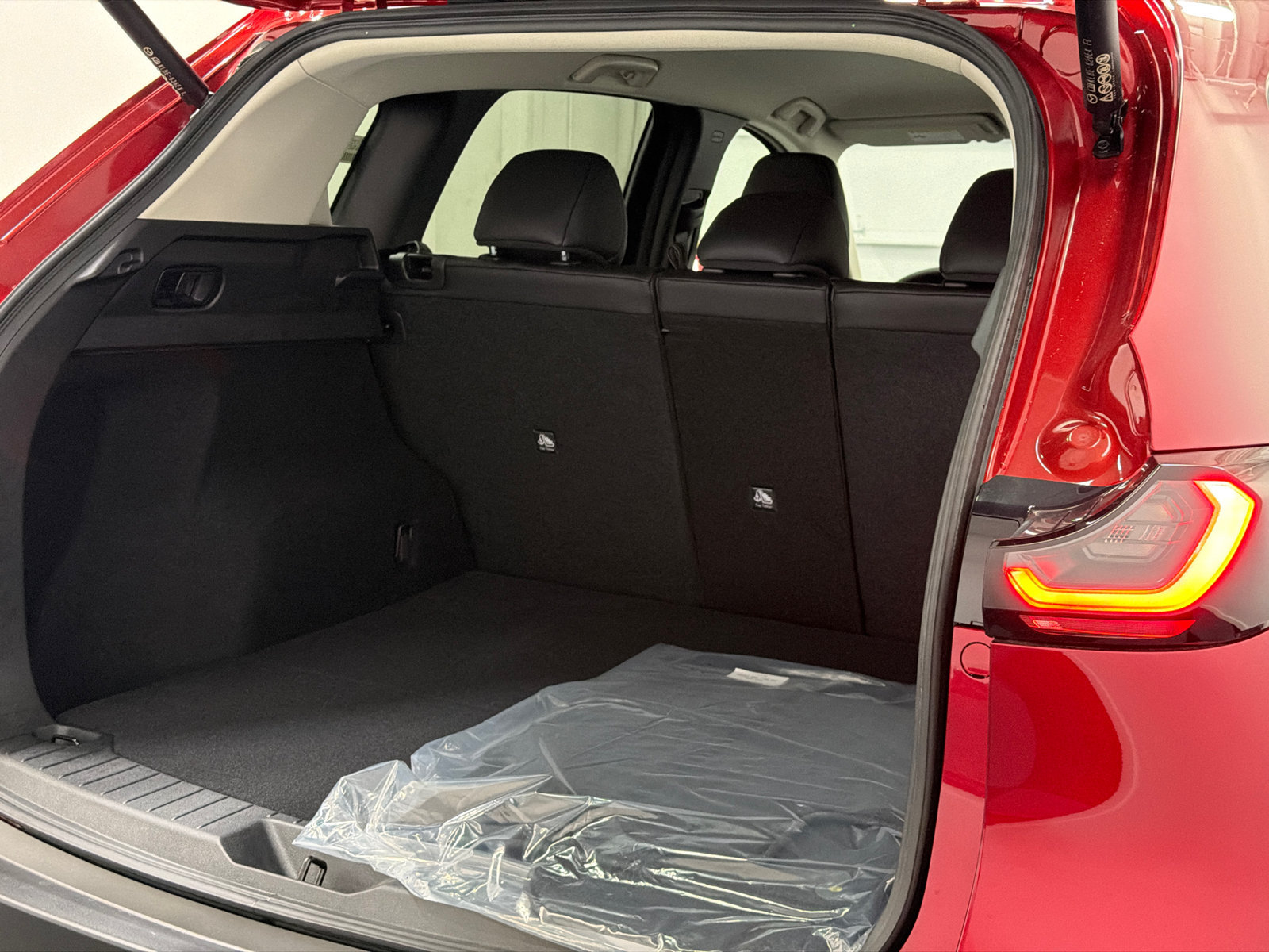 New 2026 MAZDA CX-5 Preferred AWD/4WD image 9