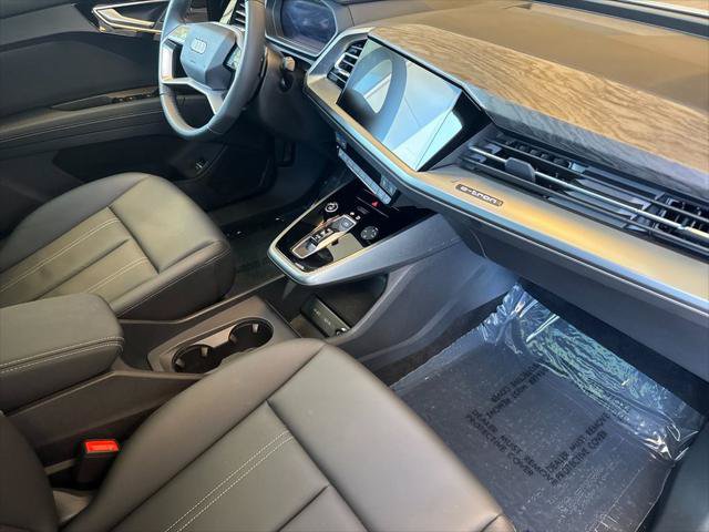 Certified 2025 Audi Q4 e-tron Premium AWD/4WD image 19
