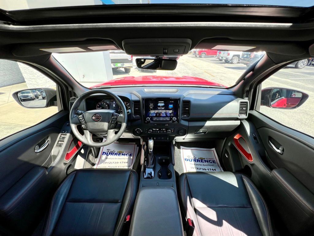 Used 2023 Nissan Frontier PRO-4X w/ Pro-4X Premium Package image 2