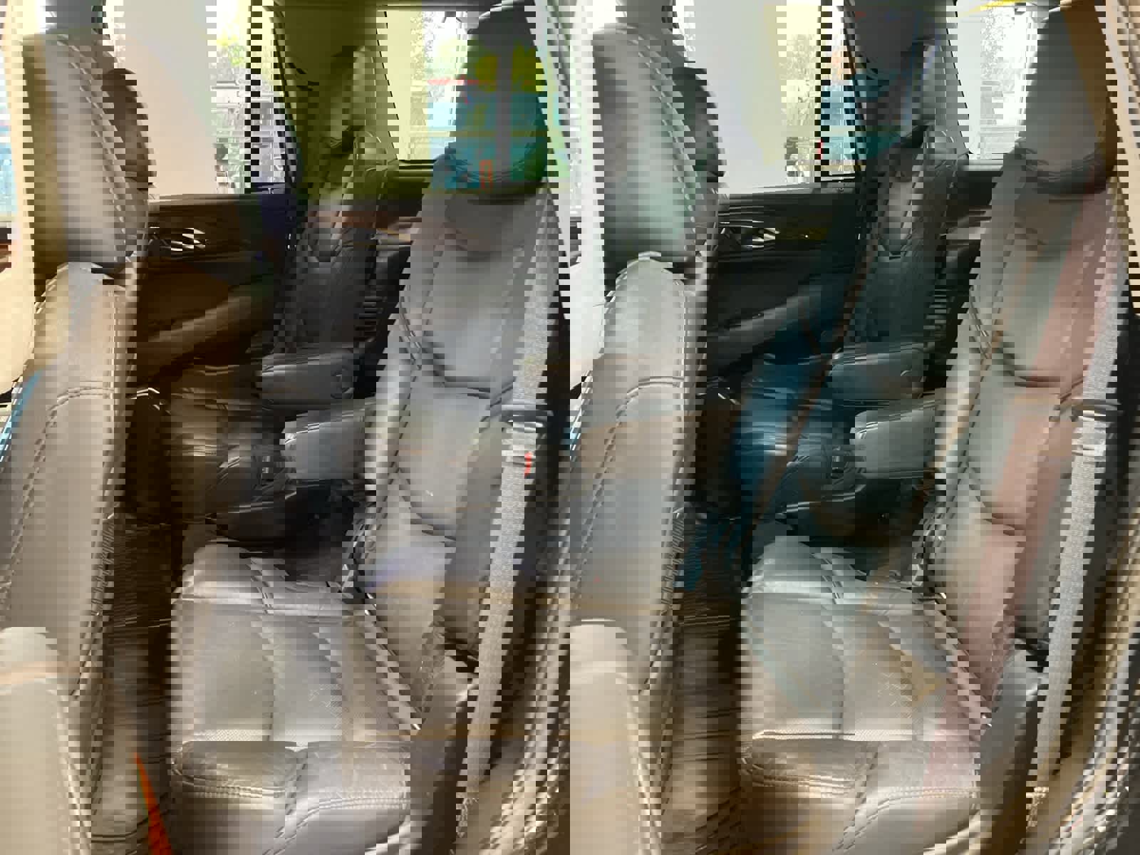 Used 2017 Cadillac Escalade Premium Luxury image 30