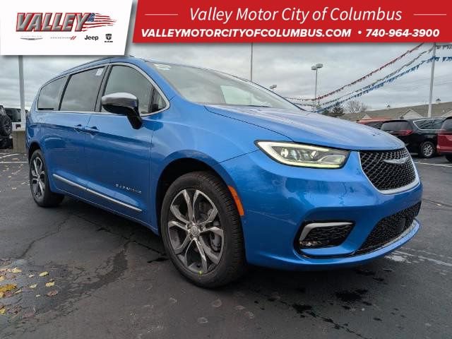 New 2026 Chrysler Pacifica Pinnacle