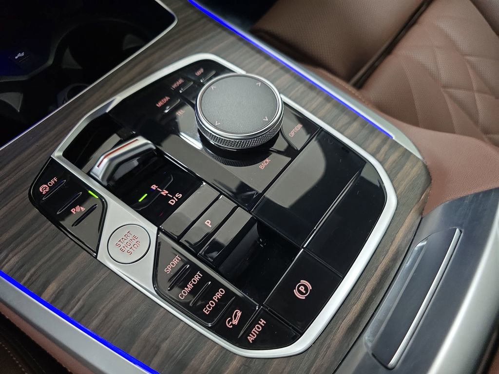 Certified 2024 BMW X5 xDrive40i image 25