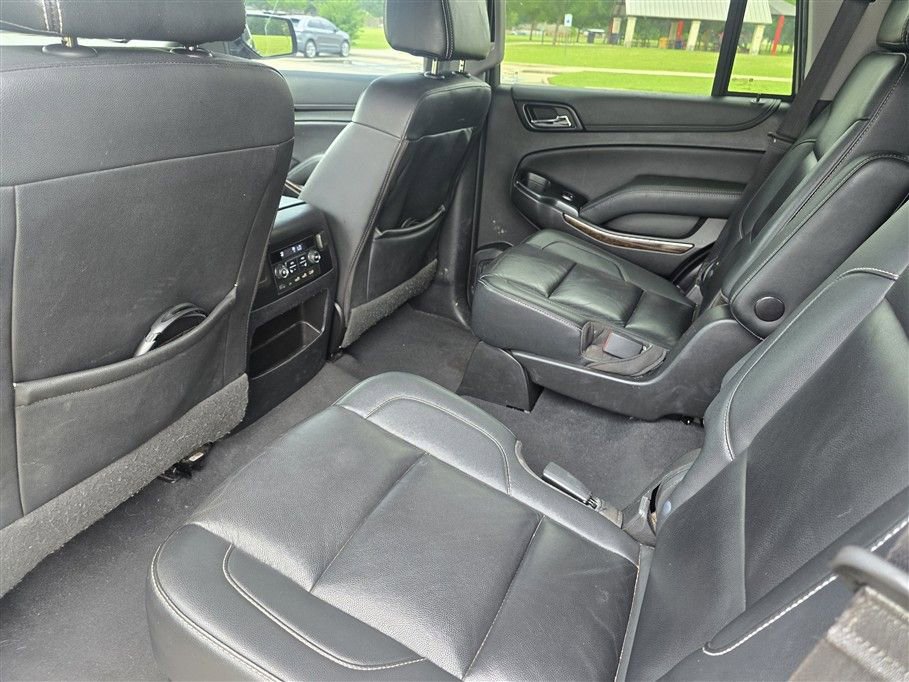 Used 2019 Chevrolet Tahoe LT w/ LT Signature Package AWD/4WD image 17