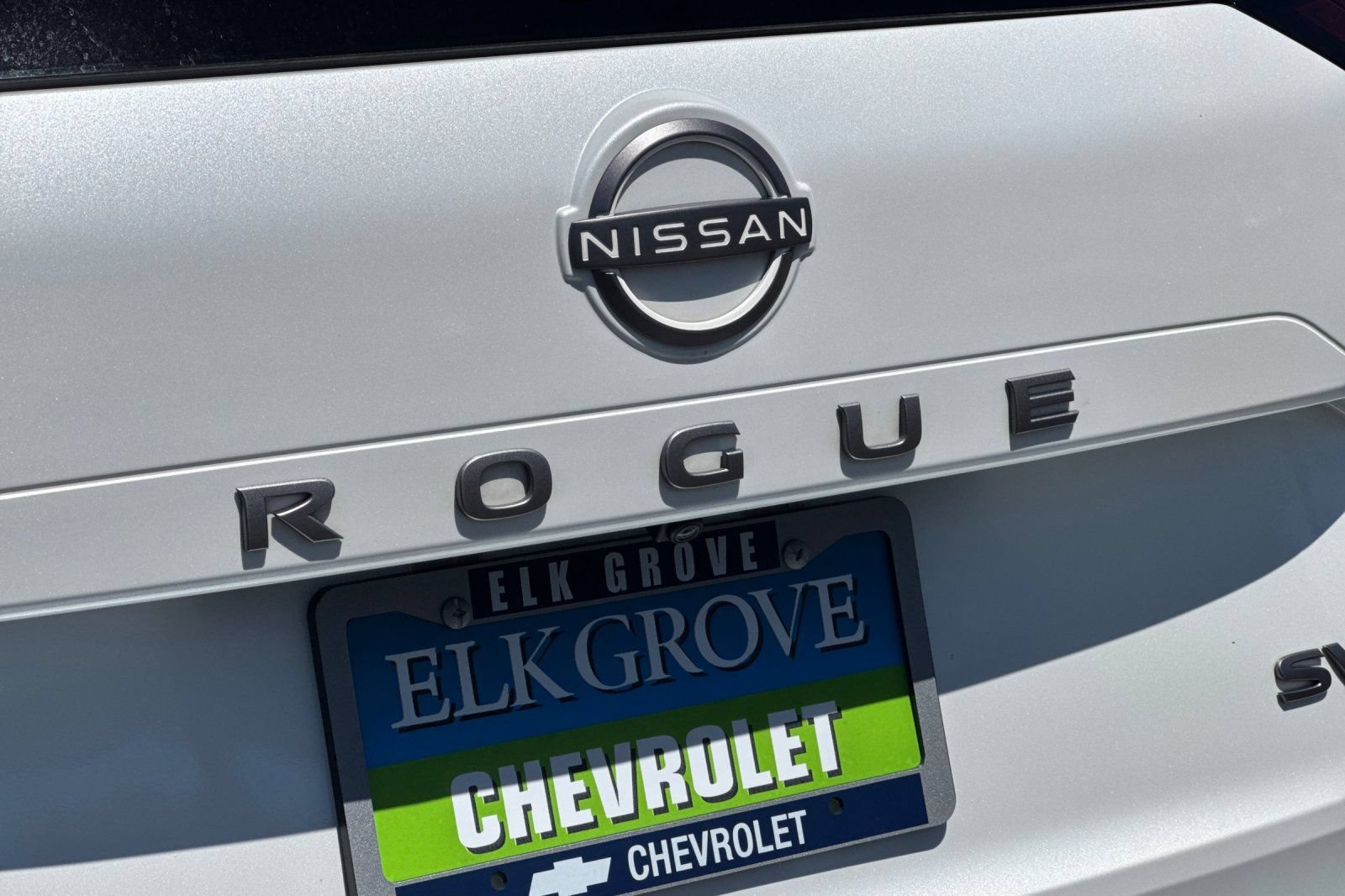 Used 2024 Nissan Rogue SV FWD image 32