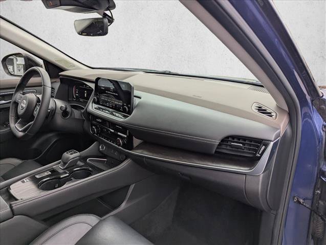Used 2022 Nissan Rogue Platinum w/ Head-Up Display Package FWD image 28