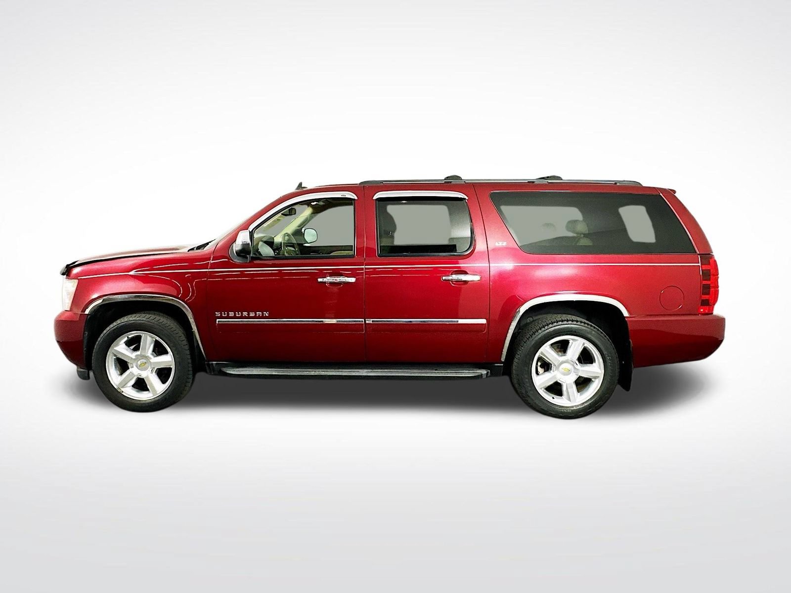 Used 2010 Chevrolet Suburban LTZ AWD/4WD image 5