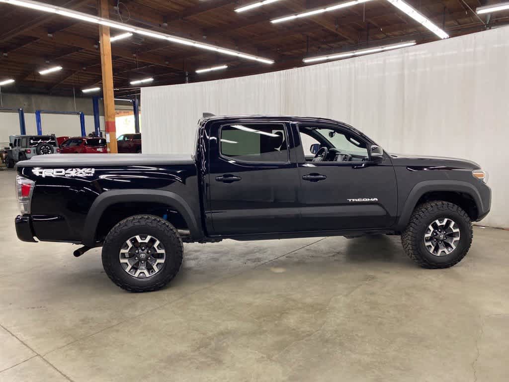 Used 2021 Toyota Tacoma TRD Off-Road w/ Technology Package AWD/4WD image 7