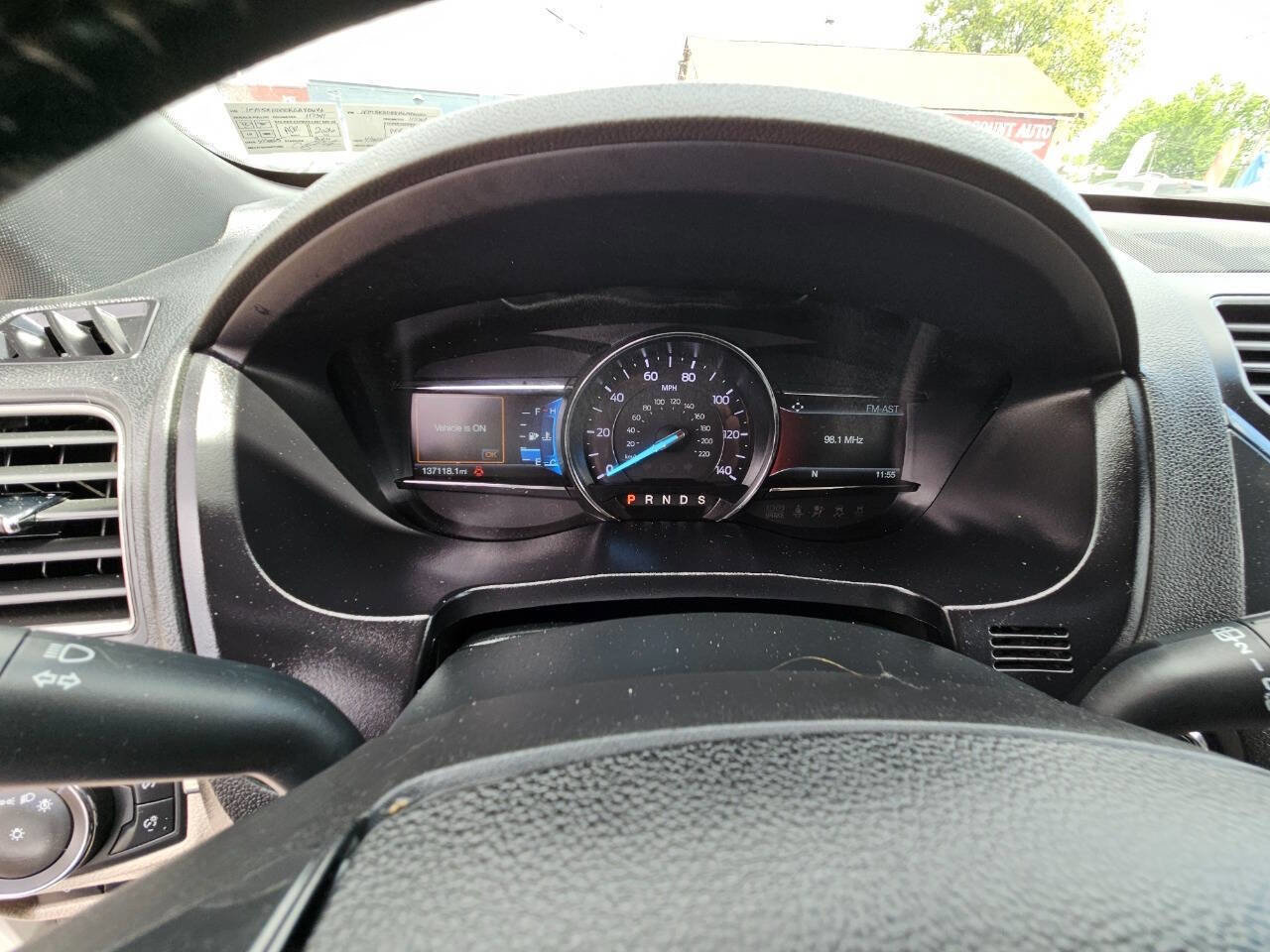 Used 2017 Ford Explorer Platinum AWD/4WD image 17