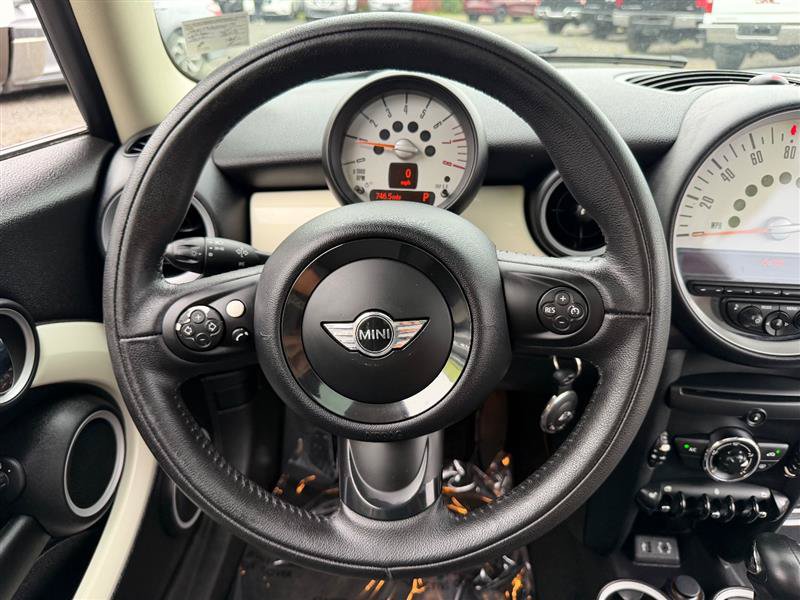 Used 2013 MINI Cooper Clubman FWD image 21