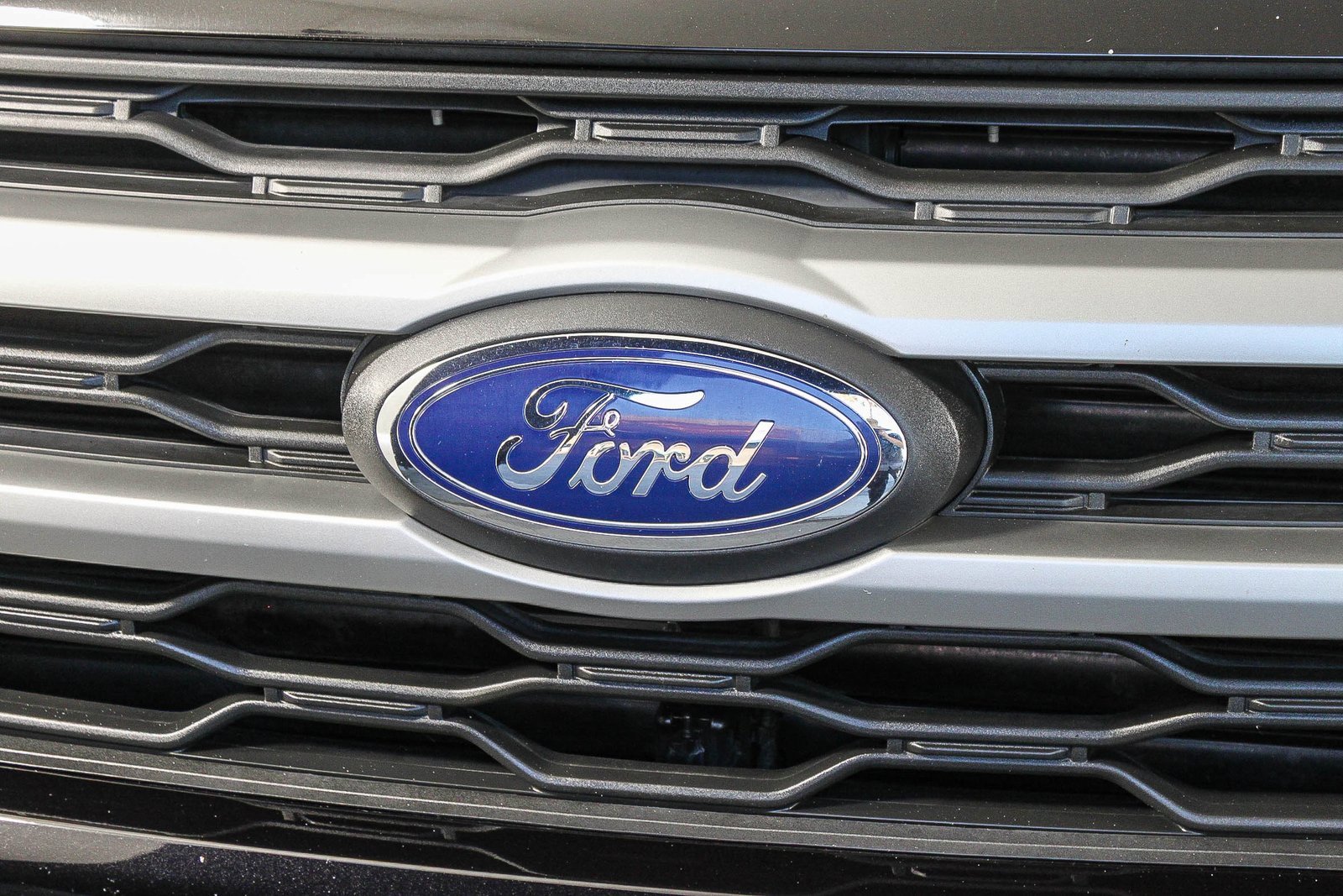 Used 2024 Ford Expedition XLT image 10