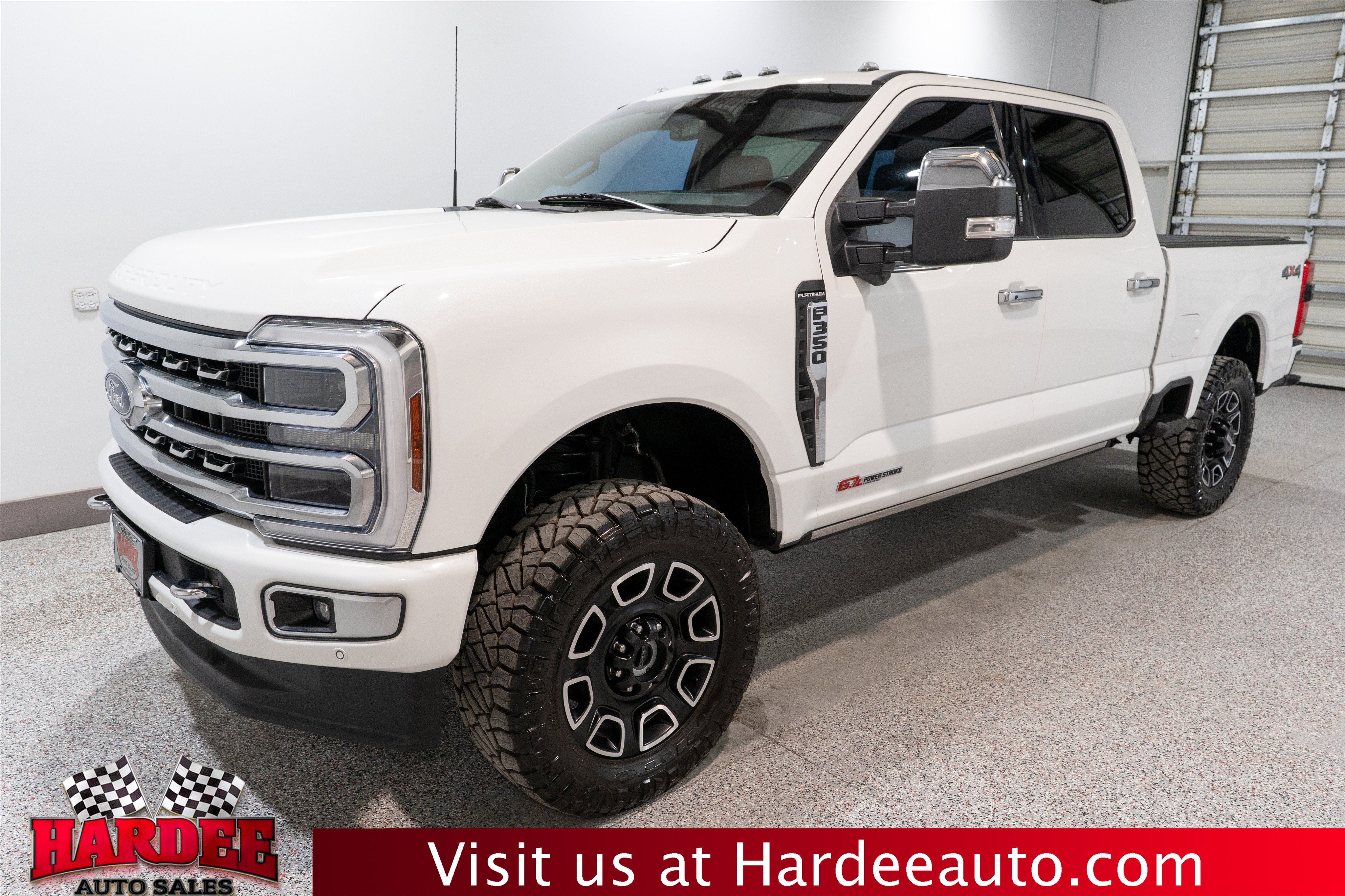 Used 2024 Ford F350 Platinum AWD/4WD image 2