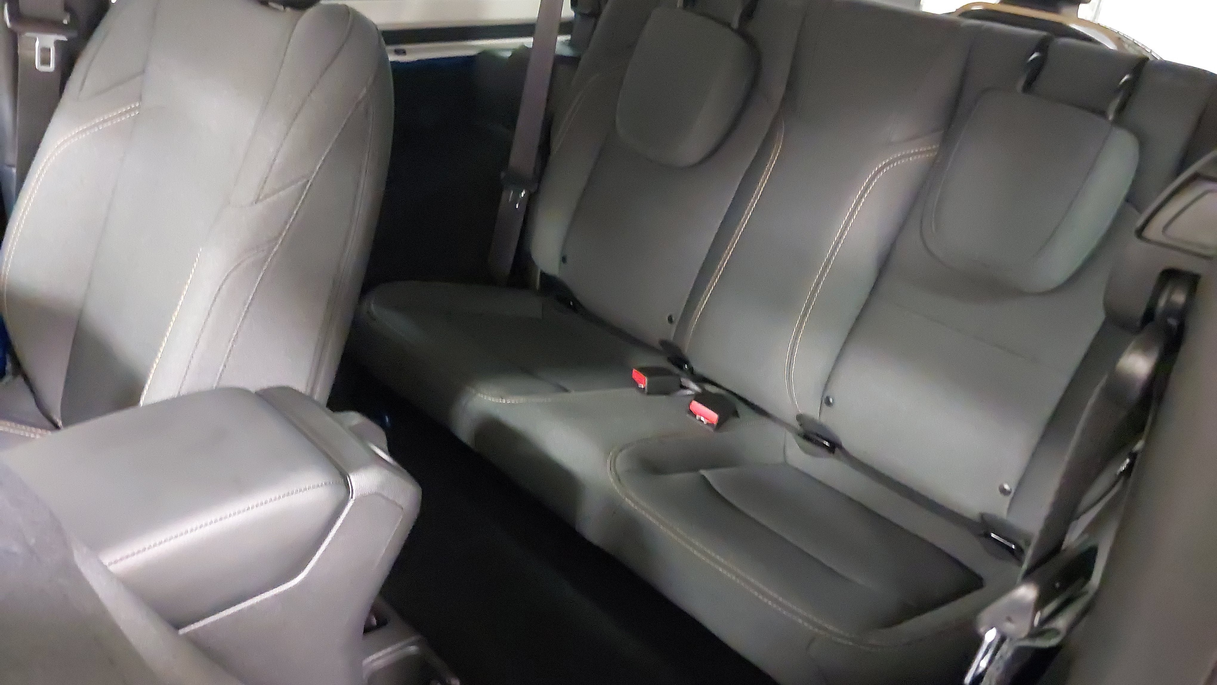 Used 2024 Jeep Wrangler Sport AWD/4WD image 37