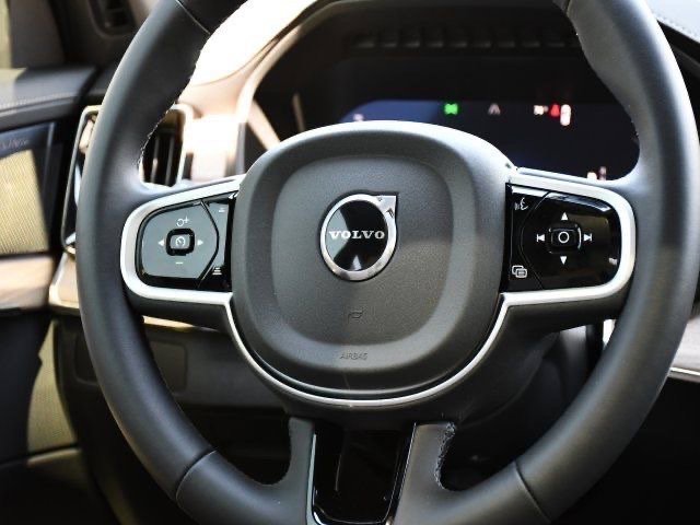 New 2026 Volvo XC90 B6 Ultra w/ Protection Package AWD/4WD image 20
