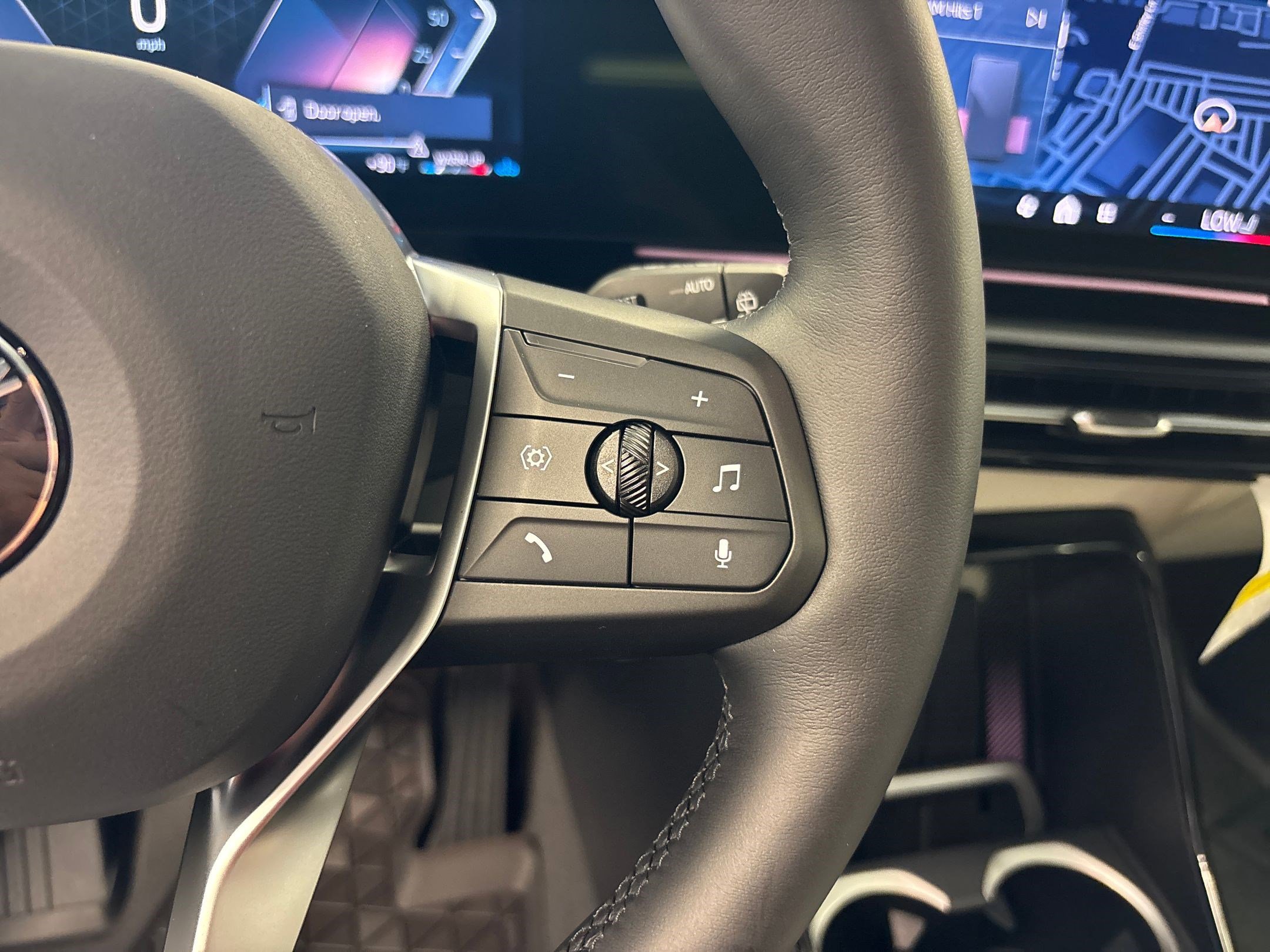 New 2026 BMW X1 xDrive28i w/ Convenience Package image 29