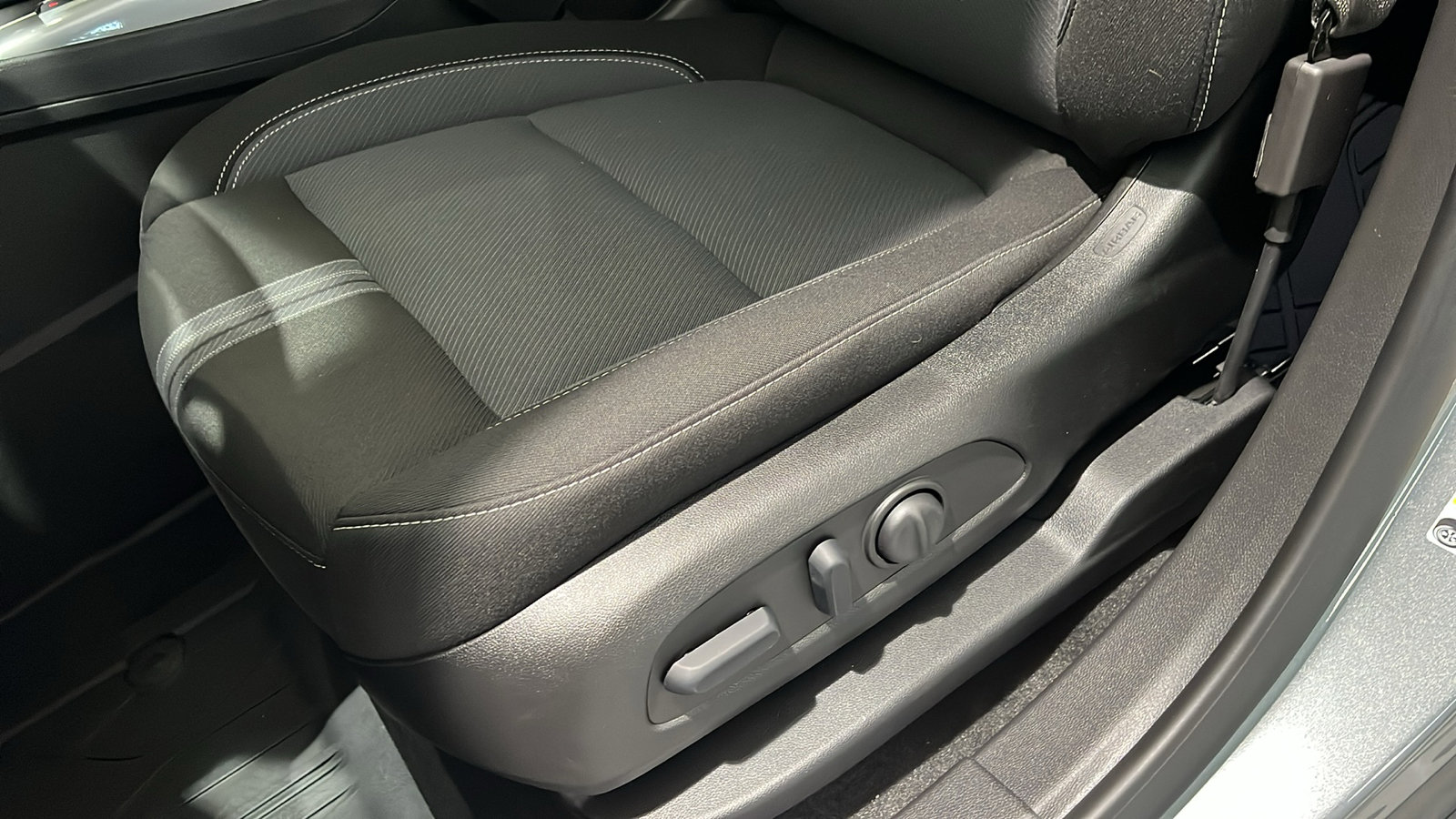 New 2025 Chevrolet Blazer LT w/ Redline Edition image 15