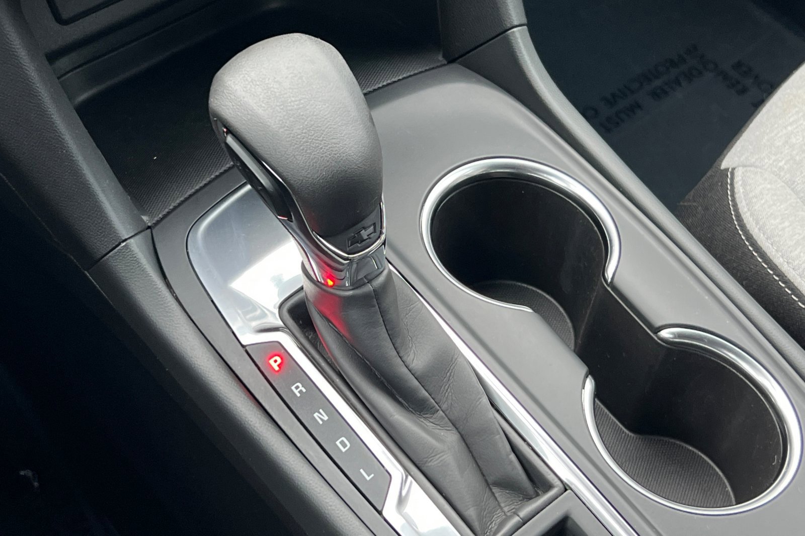 Used 2022 Chevrolet Equinox LS image 18