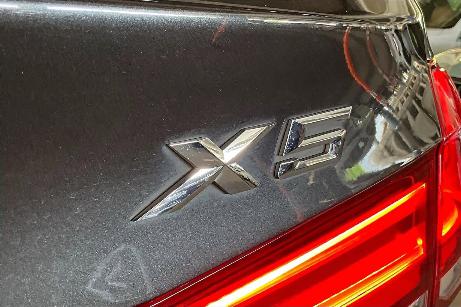 Used 2018 BMW X5 sDrive35i RWD image 9