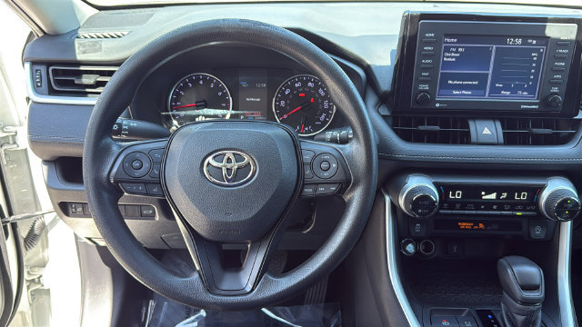 Used 2022 Toyota RAV4 XLE FWD image 21