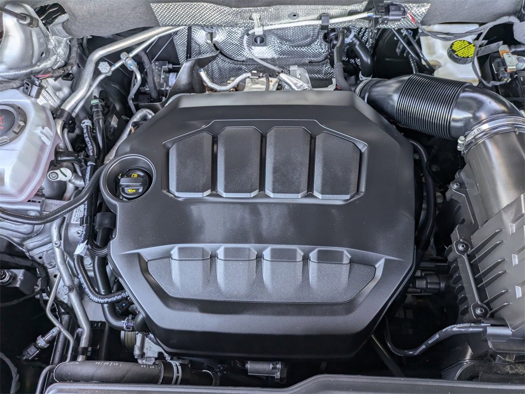 Used 2025 Volkswagen Atlas SE image 34