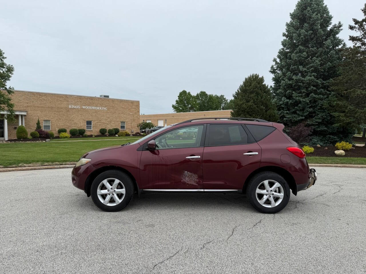 Used 2009 Nissan Murano S w/ Convenience Pkg AWD/4WD image 2