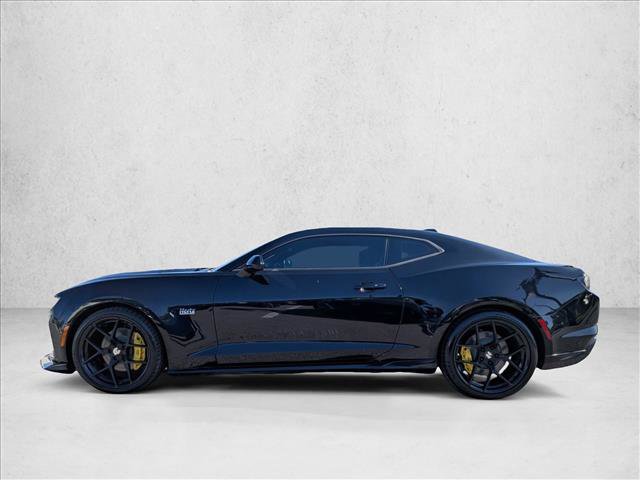 Used 2020 Chevrolet Camaro SS RWD image 8