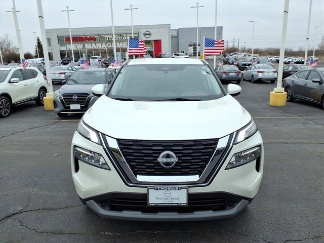Used 2023 Nissan Rogue SV image 8