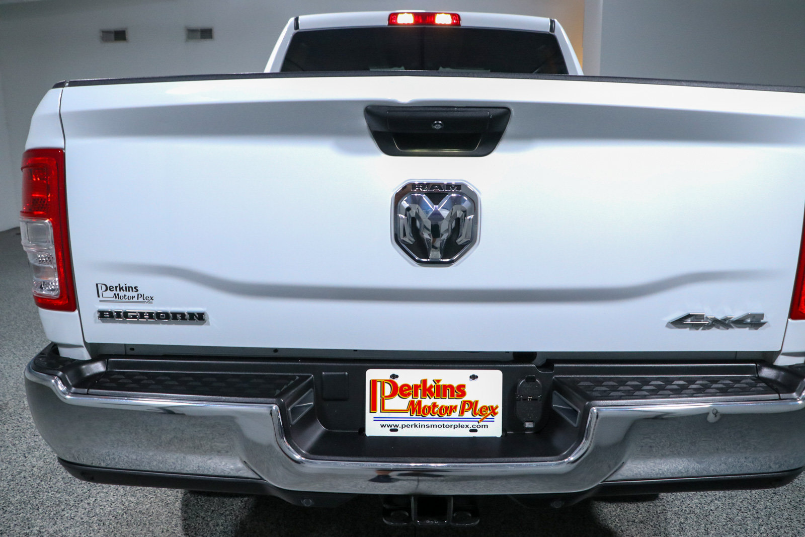 Used 2024 RAM 2500 Big Horn w/ Off Road Package AWD/4WD image 8