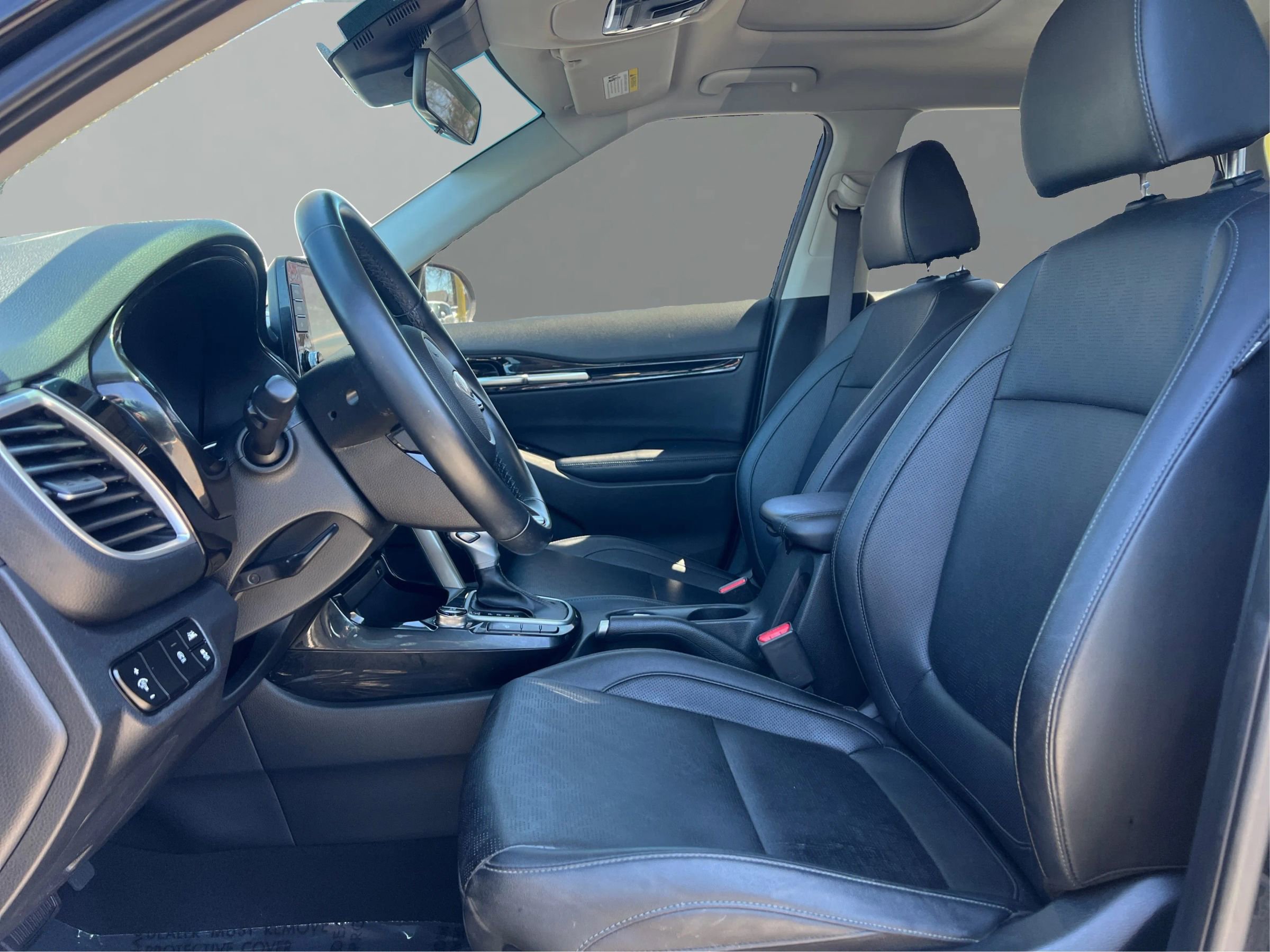 Used 2021 Kia Seltos EX image 9