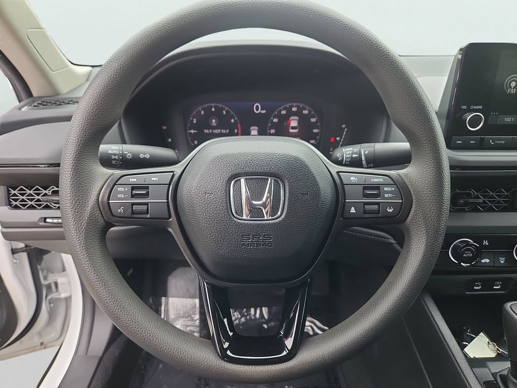 Used 2025 Honda Accord LX image 24