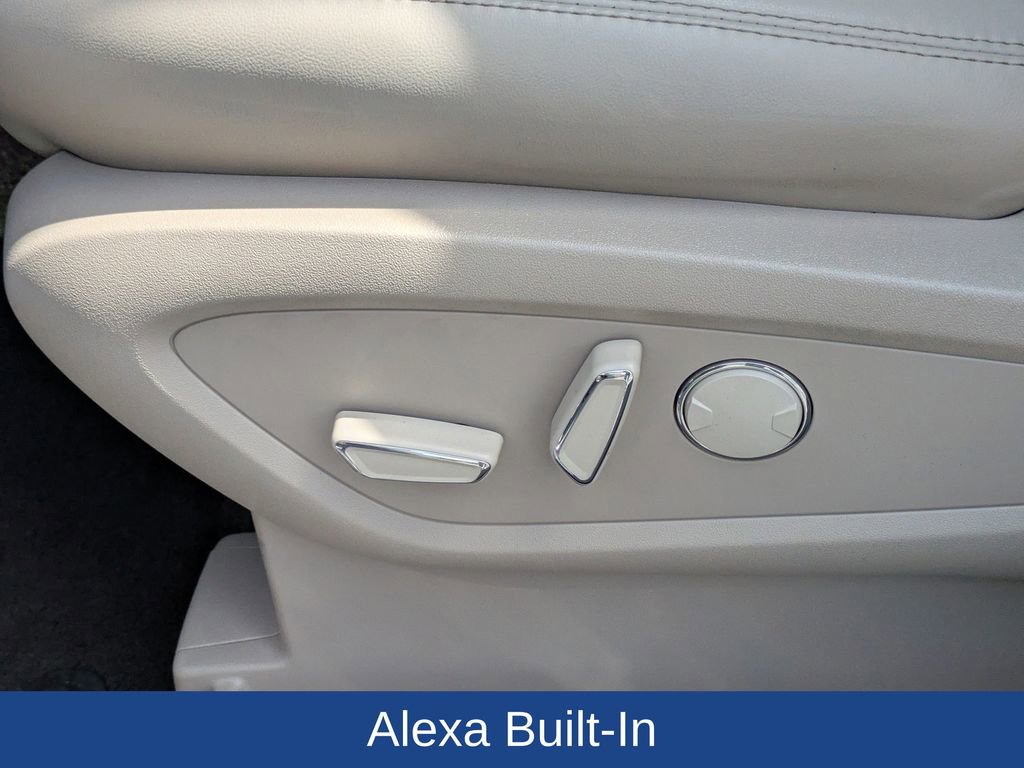 Used 2023 Lincoln Nautilus Reserve w/ Cargo Utility Package image 17