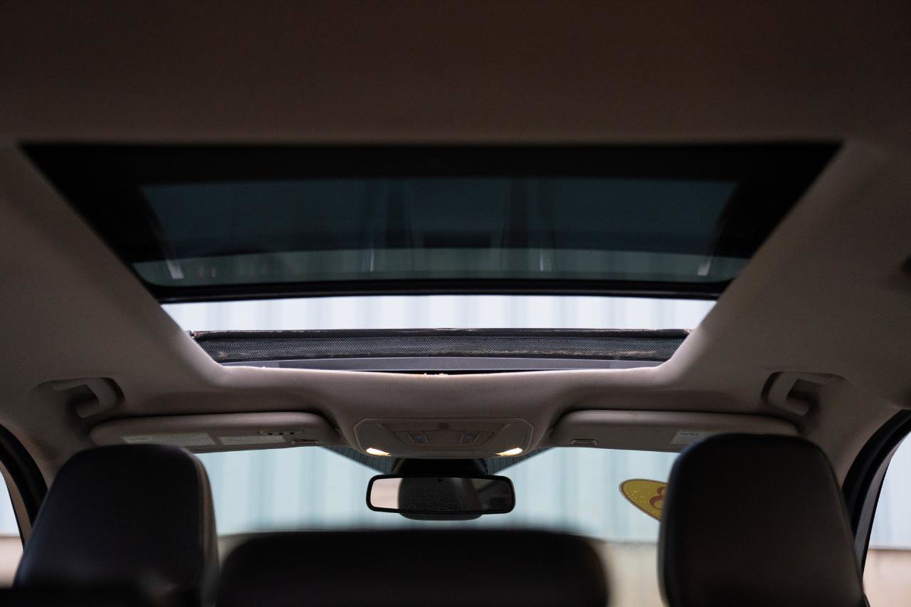 Used 2018 Ford Escape SEL w/ Ford Safe & Smart Package image 29