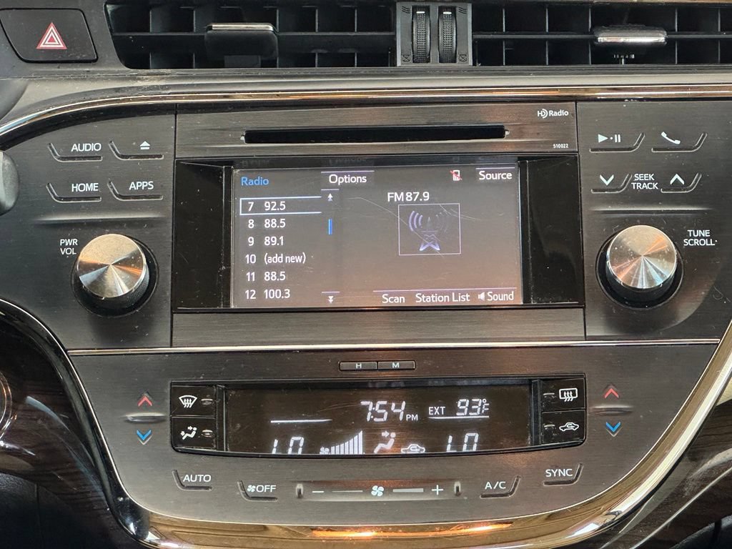 Used 2015 Toyota Avalon XLE Premium FWD image 27