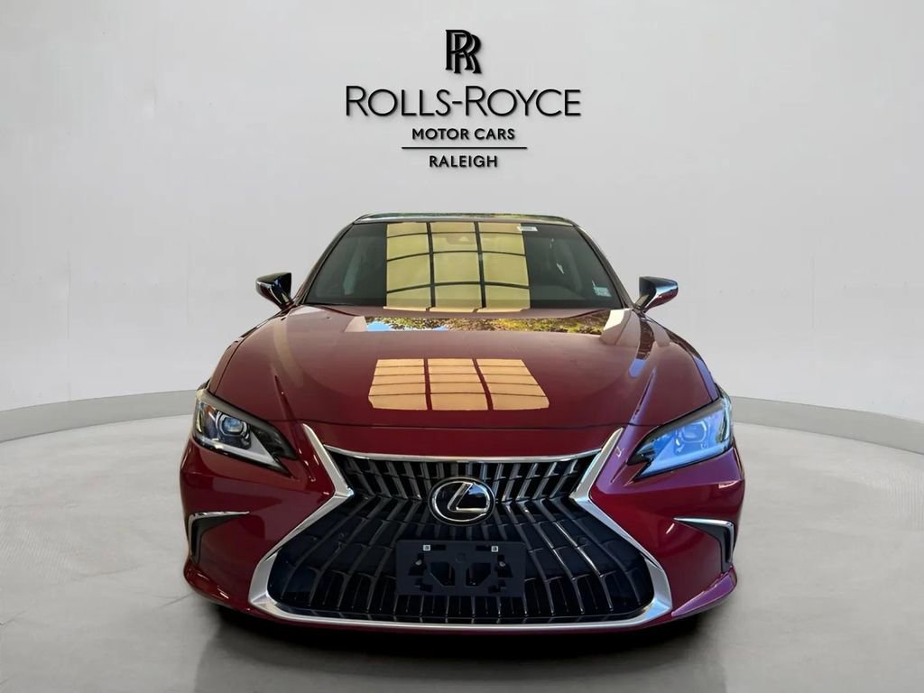 Used 2025 Lexus ES 350 w/ Premium Package image 2