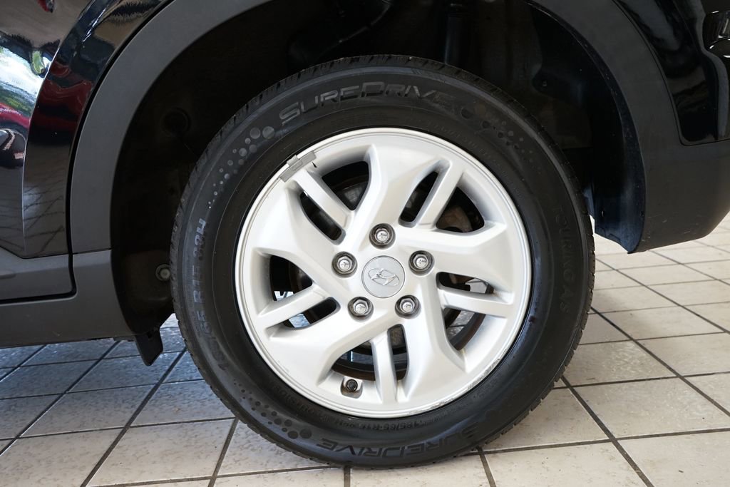Used 2020 Hyundai Venue SEL FWD image 51