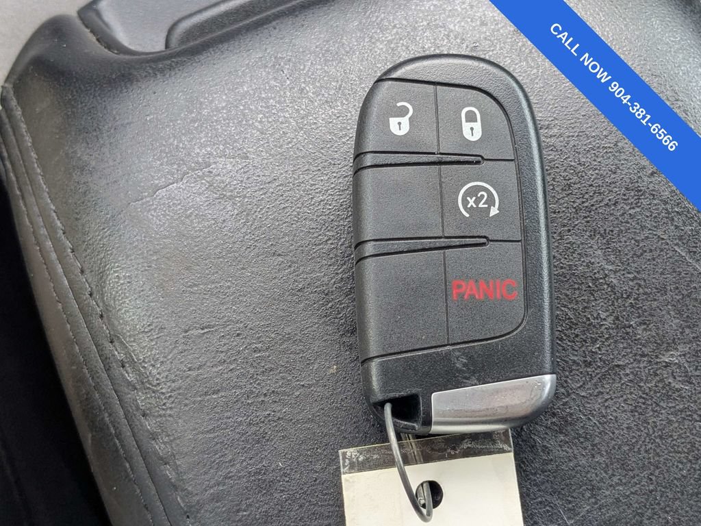 Used 2020 Dodge Journey SE w/ Blacktop Package FWD image 33
