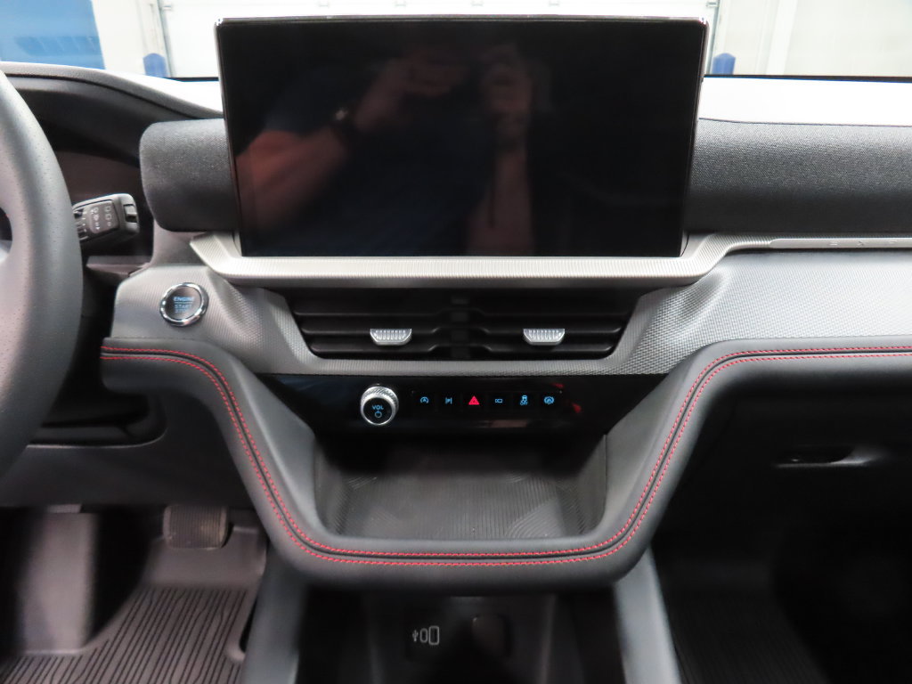 Used 2026 Ford Explorer ST AWD/4WD image 21
