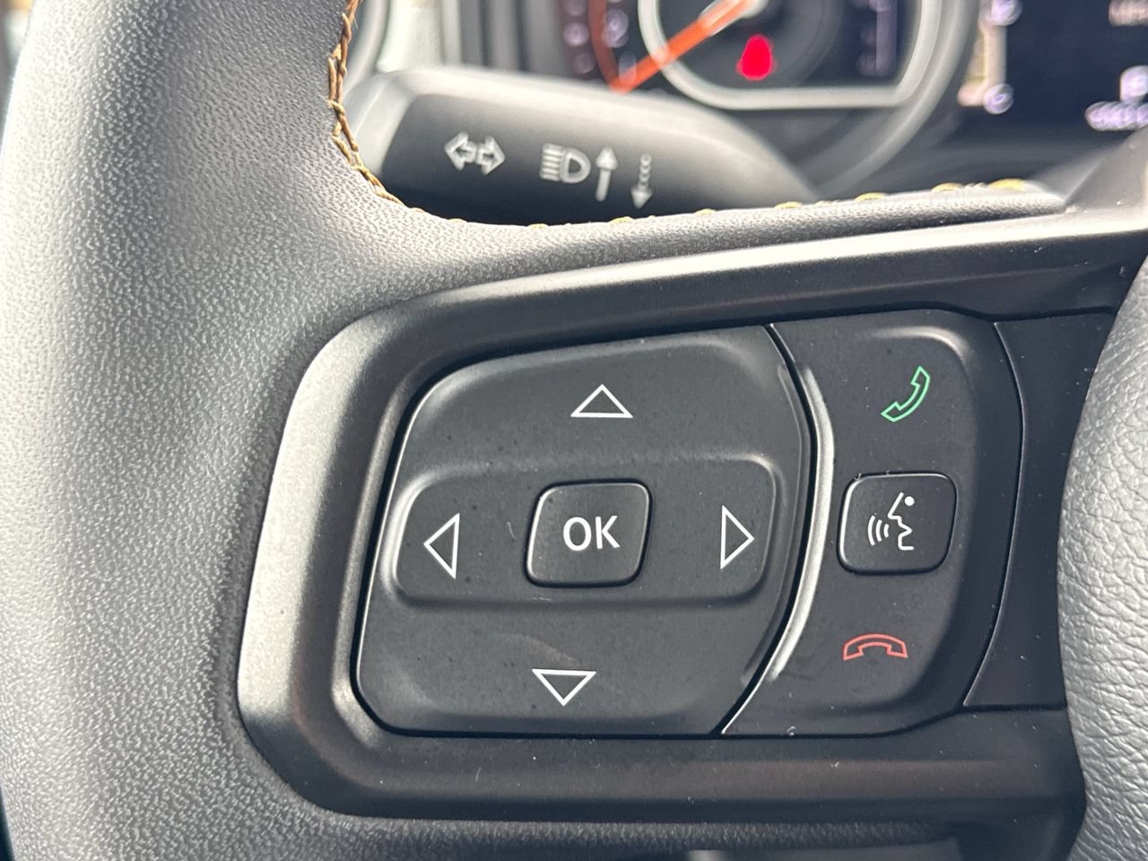 Used 2024 Jeep Wrangler Unlimited Sport AWD/4WD image 26