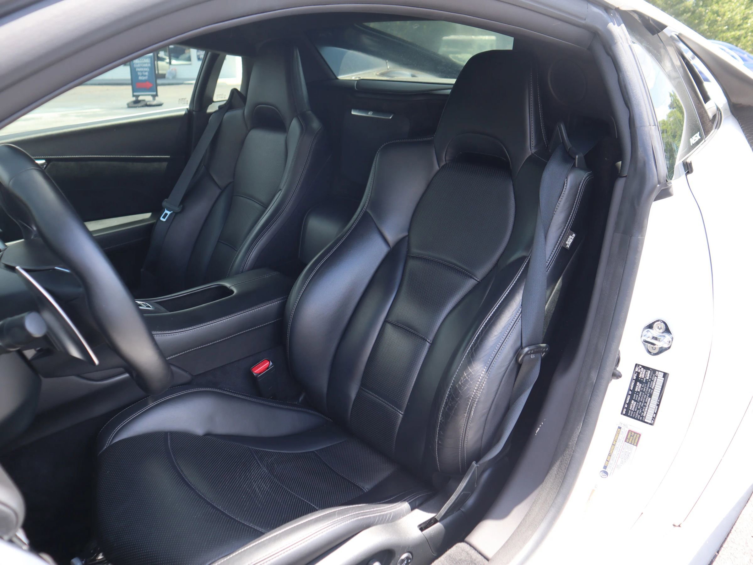 Used 2018 Acura NSX AWD/4WD image 2