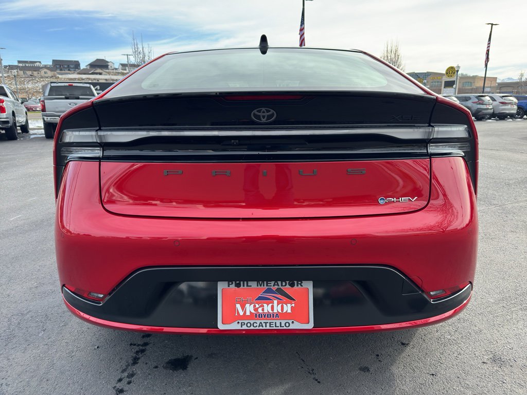 New 2026 Toyota Prius Plug-In Hybrid image 3